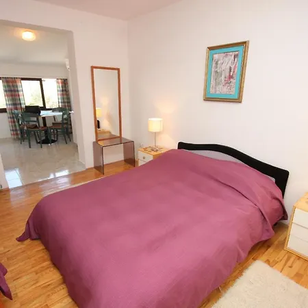 With Parking Space - 7656 Appartement Rovinj
