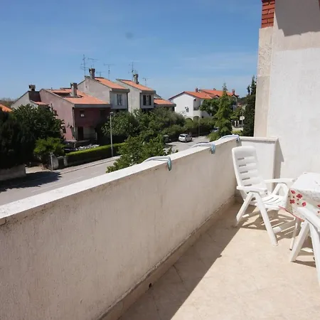 Apartment Apartments With A Parking Space Rovinj - 7656 Rovinj
