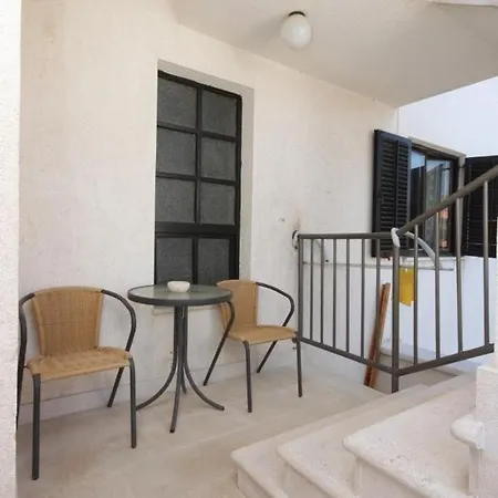 Apartments With A Parking Space Rovinj - 7656 Apartment