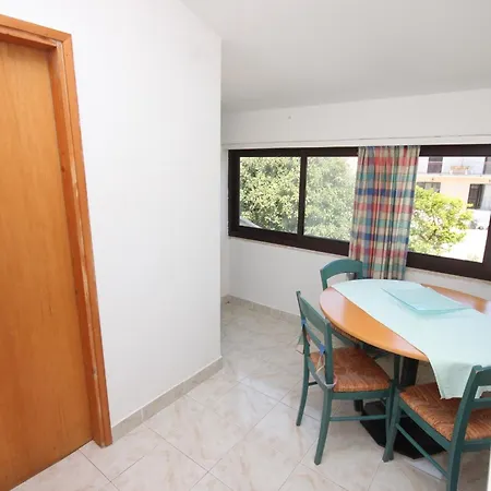 Apartment Apartments With A Parking Space Rovinj - 7656 Rovinj